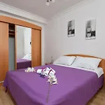 Διαμέρισμα Tihi Val *