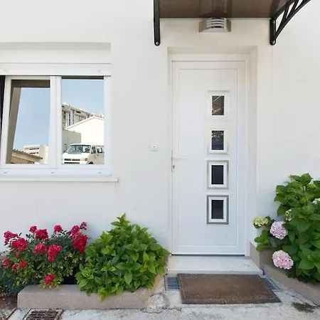 Tihi Val Apartamento *
