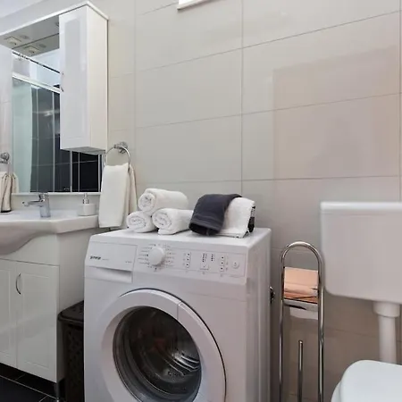 Tihi Val Apartment Split