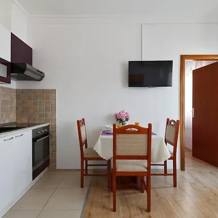 Tihi Val Apartment Split
