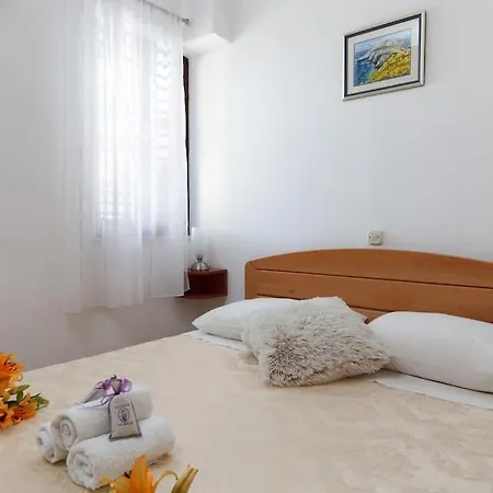 Tihi Val Apartment Split