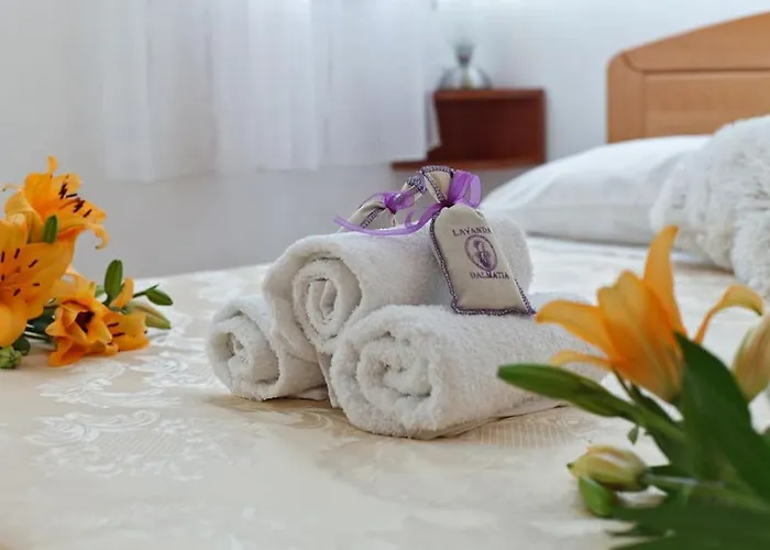 Tihi Val Apartamento *